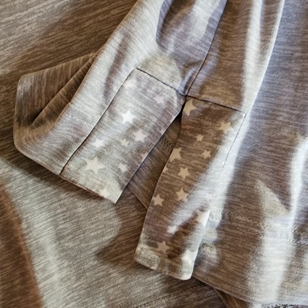 Rae Dunn Astrology Cancer women's pajamas, size medium - Picture 8 of 10